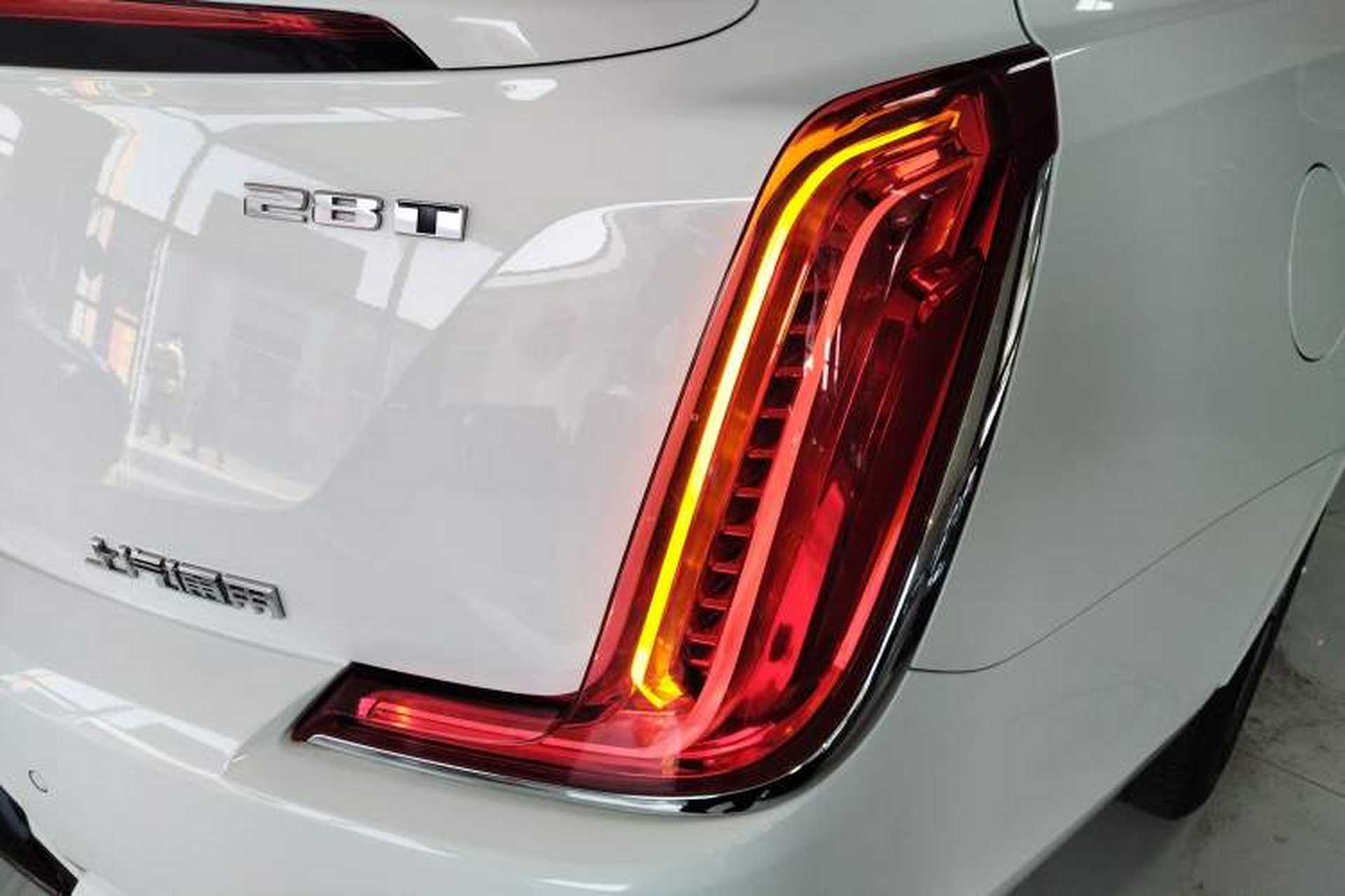 Used Cadillac XTS 2018 28T Elite Edition Right Rear Taillight