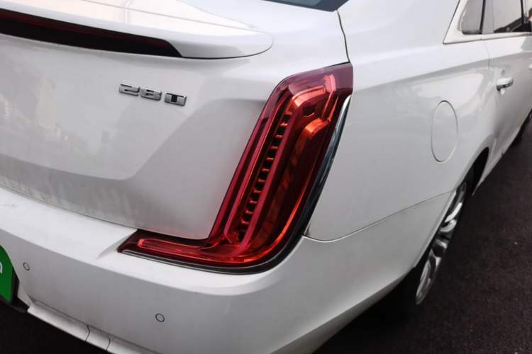 Used Cadillac XTS 2018 28T Elite Edition Right Rear Taillight