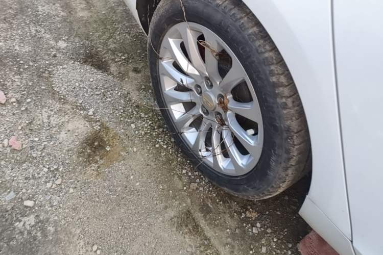Used Cadillac XTS 2018 28T Tech Edition Right Rear Wheel Hub