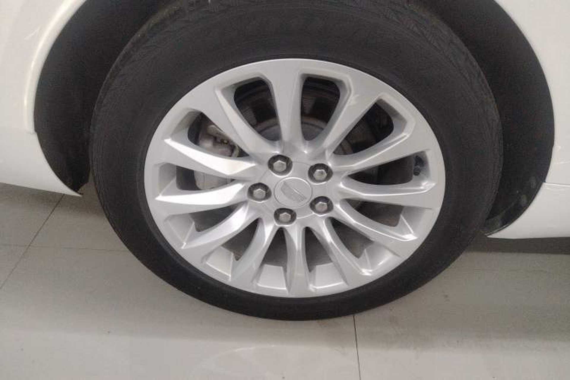 Used Cadillac XTS 2018 28T Tech Edition Right Rear Wheel Hub
