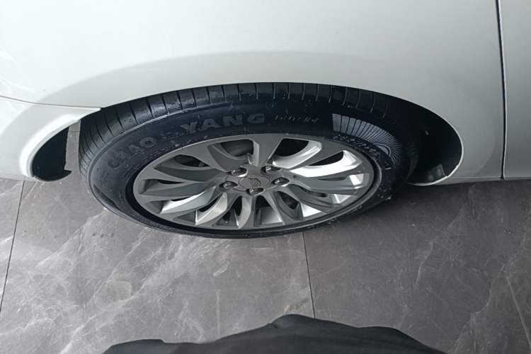 Used Cadillac XTS 2018 28T Tech Edition Right Rear Wheel Hub