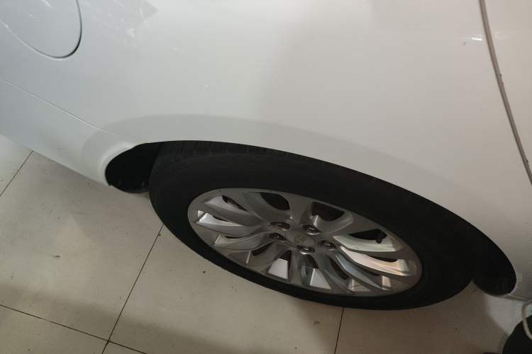 Used Cadillac XTS 2018 28T Tech Edition Right Rear Wheel Hub