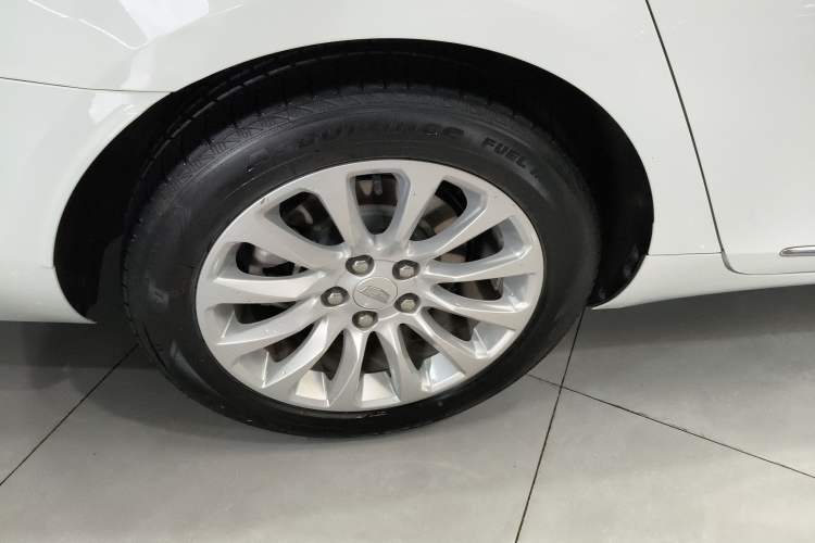 Used Cadillac XTS 2018 28T Tech Edition Right Rear Wheel Hub