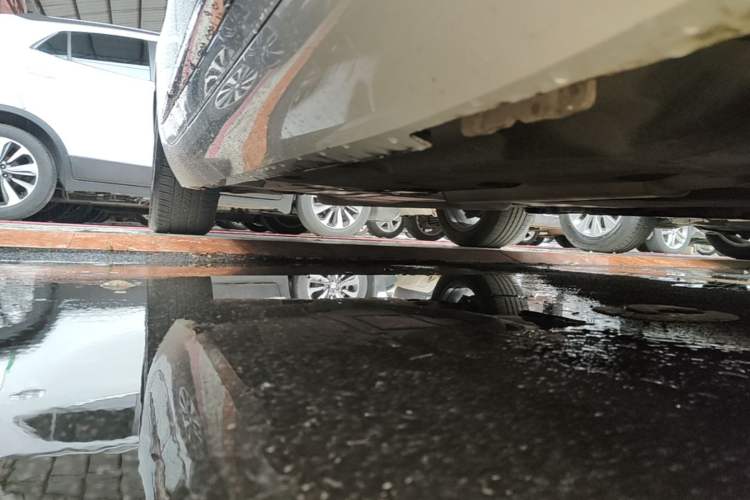 Used Cadillac XTS 2018 28T Tech Edition Right Side Sill