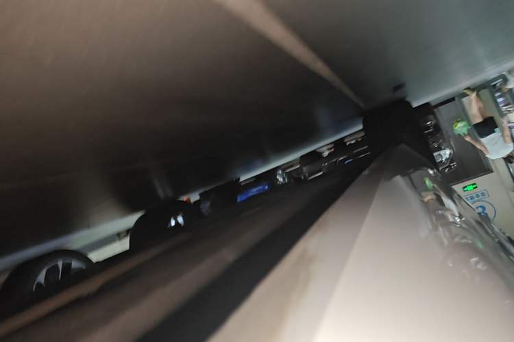 Used Cadillac XTS 2018 28T Tech Edition Right Side Sill