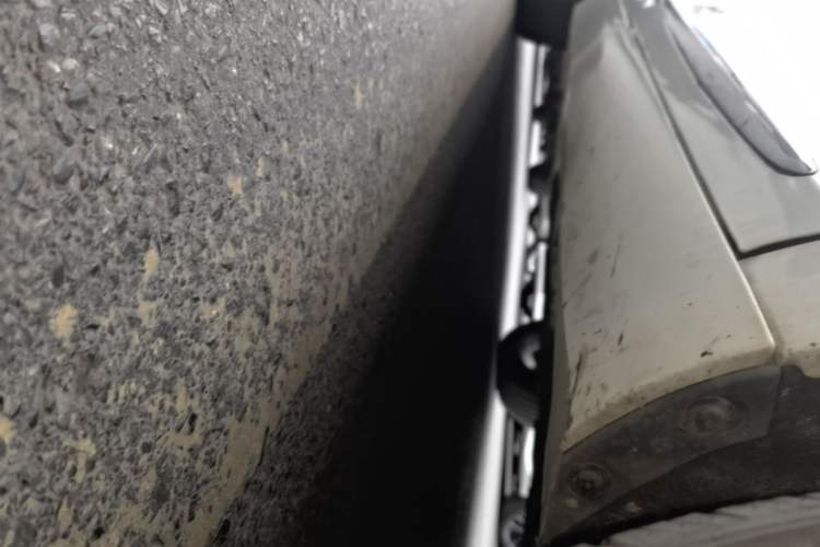 Used Cadillac XTS 2018 28T Elite Edition Right Side Sill