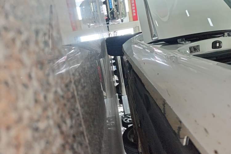 Used Cadillac XTS 2018 28T Tech Edition Right Side Sill