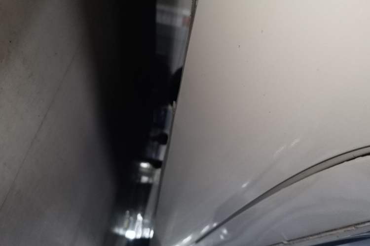 Used Cadillac XTS 2018 28T Tech Edition Right Side Sill