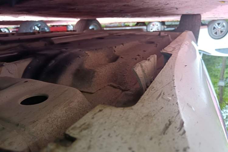 Used Cadillac XTS 2018 28T Elite Edition Right Side Sill