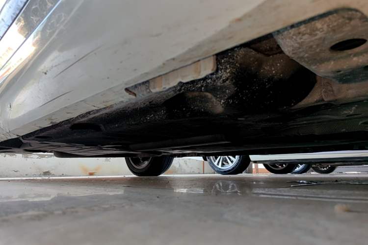 Used Cadillac XTS 2018 28T Elite Edition Right Side Sill