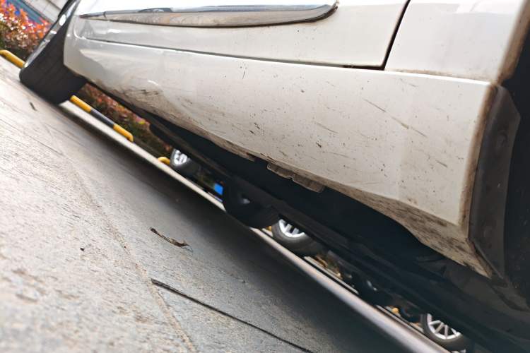 Used Cadillac XTS 2018 28T Tech Edition Right Side Sill