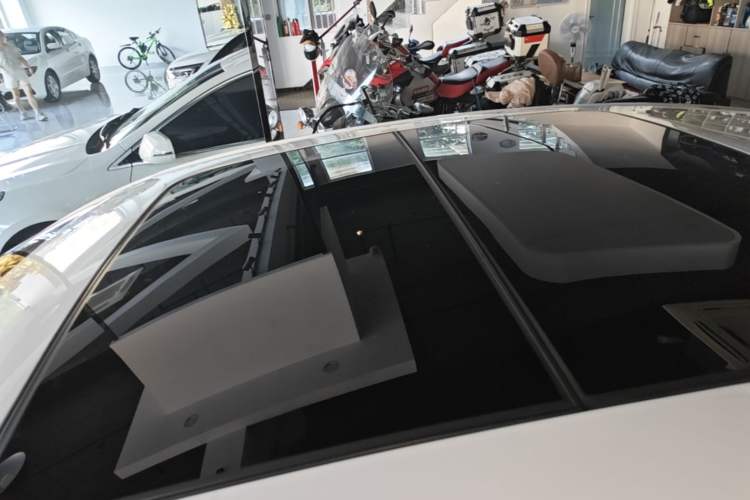 Used Cadillac XTS 2018 28T Elite Edition Roof