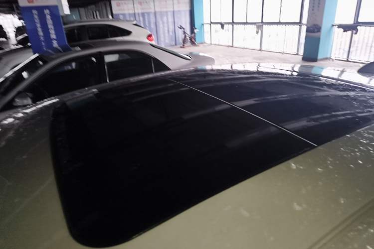 Used Cadillac XTS 2018 28T Tech Edition Roof