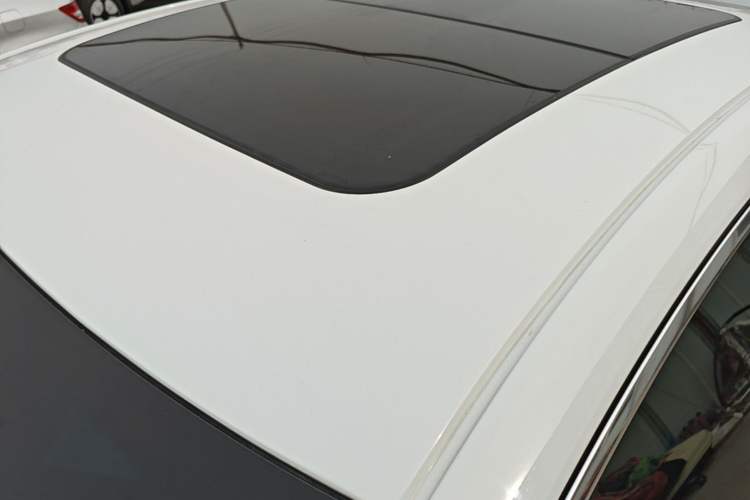 Used Cadillac XTS 2018 28T Elite Edition Roof