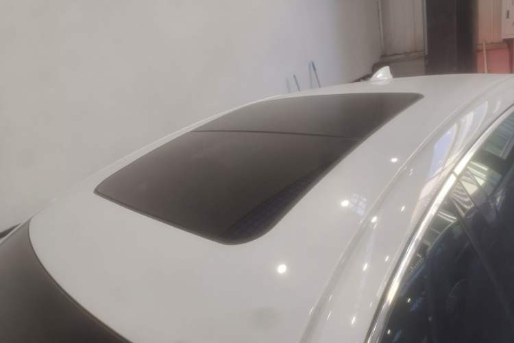 Used Cadillac XTS 2018 28T Tech Edition Roof