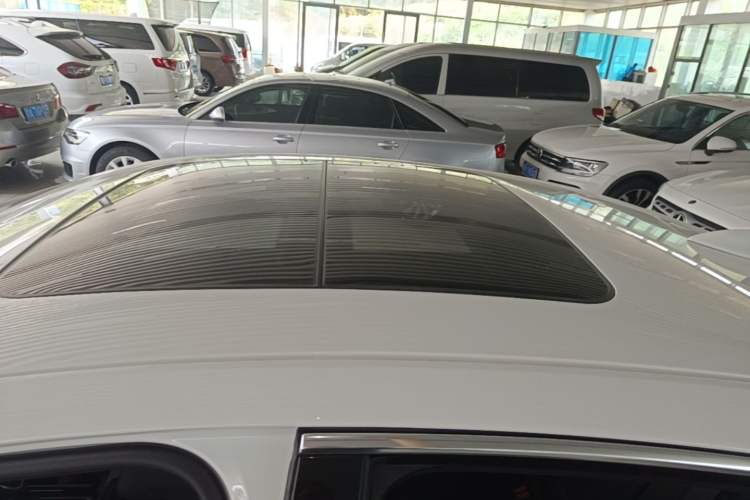 Used Cadillac XTS 2018 28T Tech Edition Roof