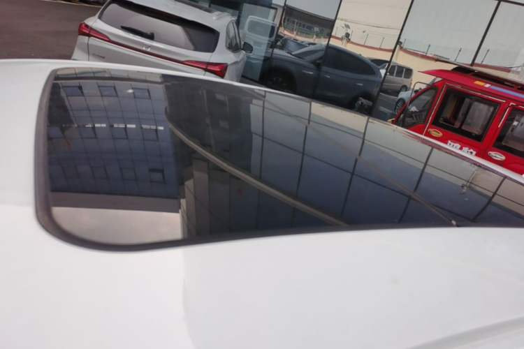 Used Cadillac XTS 2018 28T Elite Edition Roof