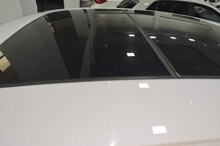 Used Cadillac XTS 2018 28T Tech Edition Roof