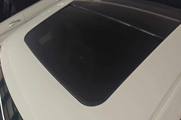 Used Cadillac XTS 2018 28T Tech Edition Roof