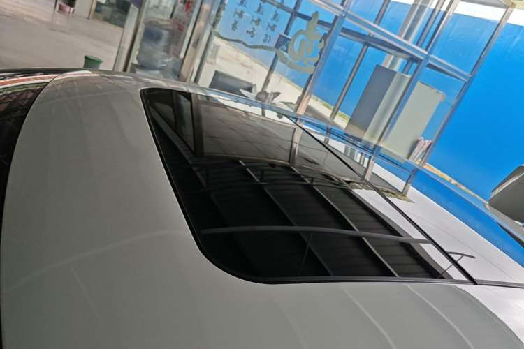 Used Cadillac XTS 2018 28T Tech Edition Roof