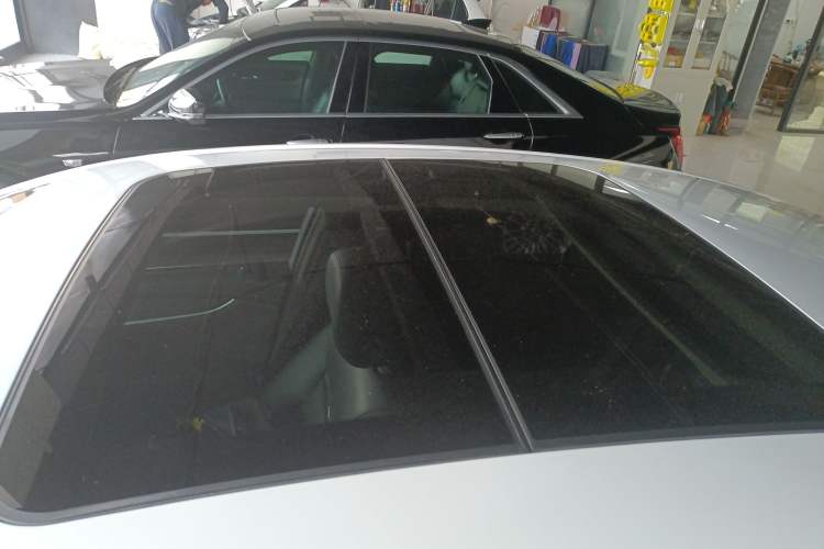 Used Cadillac XTS 2018 28T Tech Edition Roof