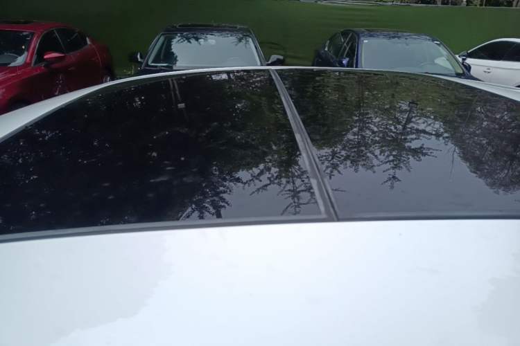 Used Cadillac XTS 2018 28T Elite Edition Roof