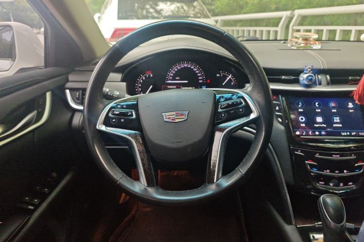 Used Cadillac XTS 2018 28T Tech Edition Steering Wheel