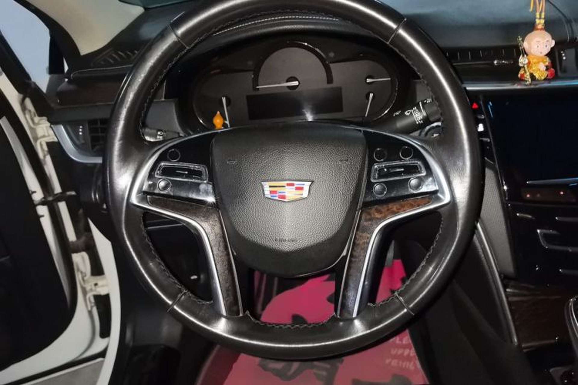 Used Cadillac XTS 2018 28T Tech Edition Steering Wheel