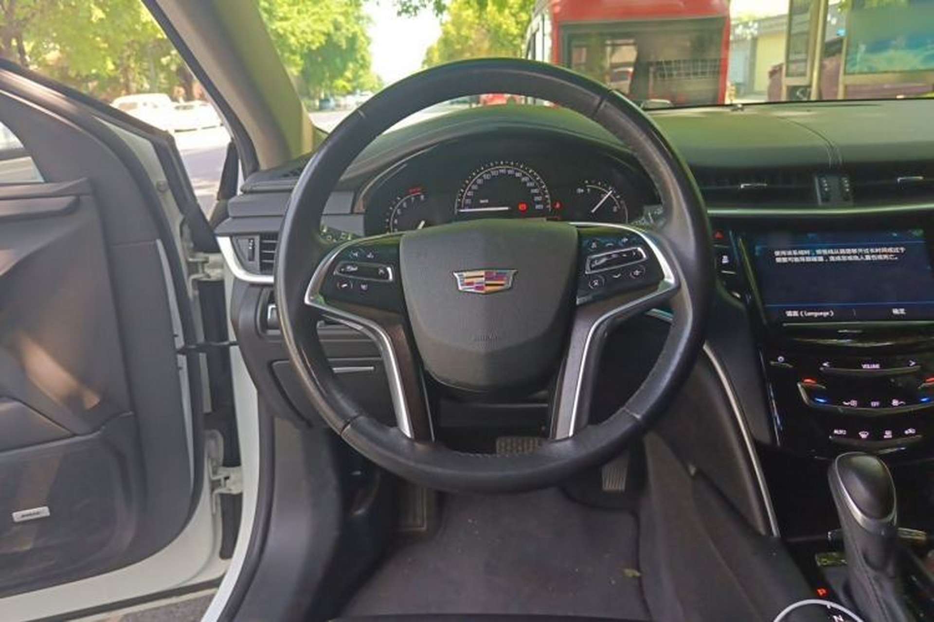Used Cadillac XTS 2018 28T Tech Edition Steering Wheel