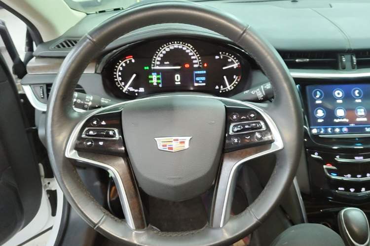 Used Cadillac XTS 2018 28T Elite Edition Steering Wheel