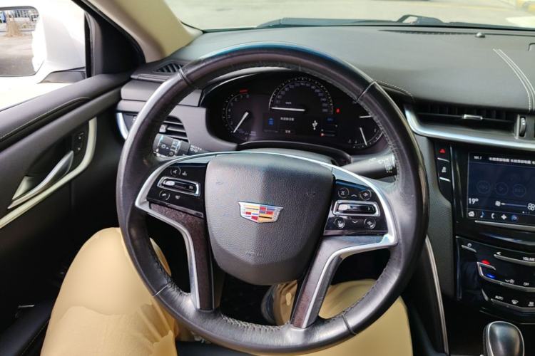 Used Cadillac XTS 2018 28T Tech Edition Steering Wheel