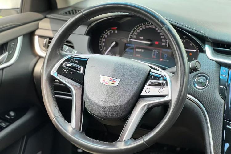 Used Cadillac XTS 2018 28T Tech Edition Steering Wheel