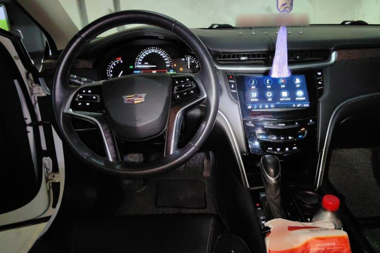 Used Cadillac XTS 2018 28T Tech Edition Steering Wheel