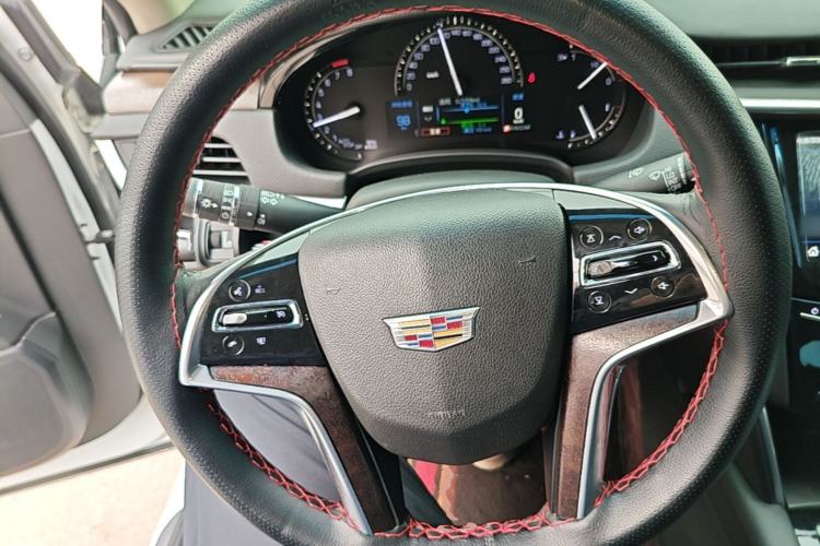 Used Cadillac XTS 2018 28T Elite Edition Steering Wheel