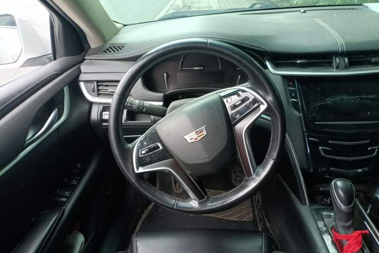 Used Cadillac XTS 2018 28T Tech Edition Steering Wheel