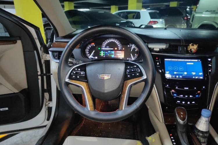 Used Cadillac XTS 2018 28T Elite Edition Steering Wheel