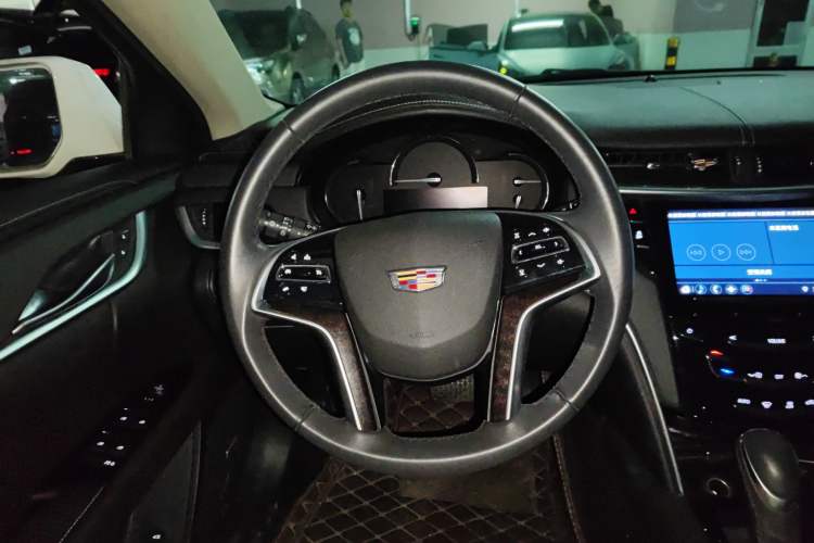 Used Cadillac XTS 2018 28T Tech Edition Steering Wheel