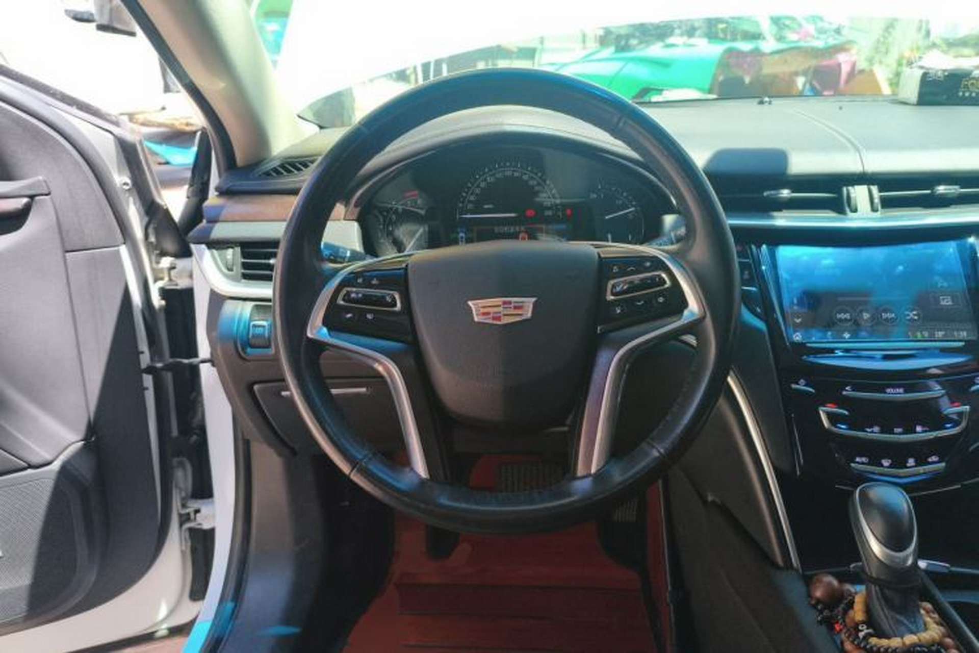 Used Cadillac XTS 2018 28T Elite Edition Steering Wheel