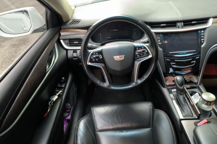 Used Cadillac XTS 2018 28T Elite Edition Steering Wheel