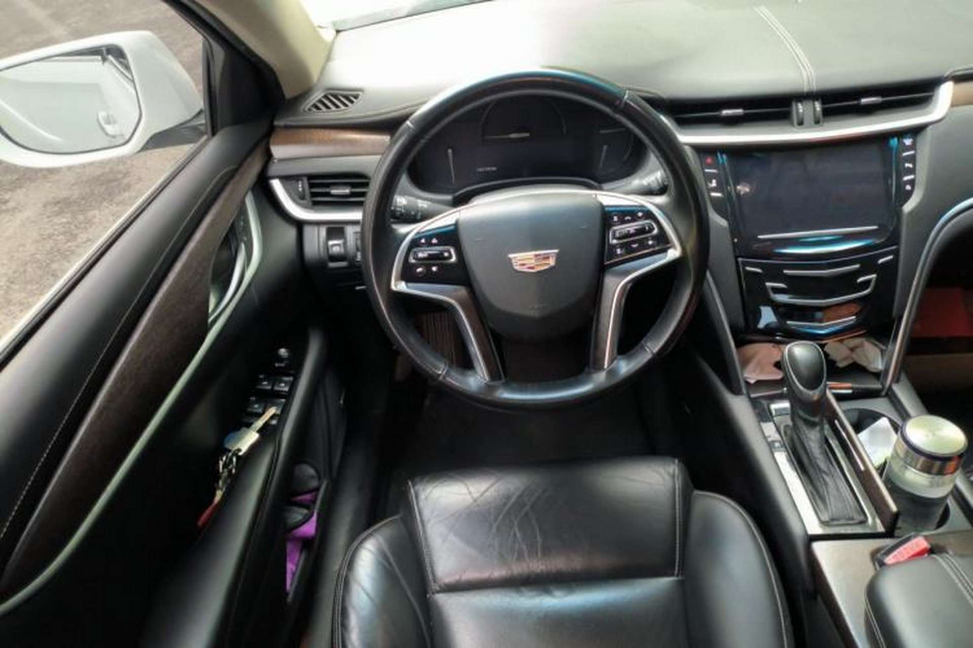 Used Cadillac XTS 2018 28T Elite Edition Steering Wheel