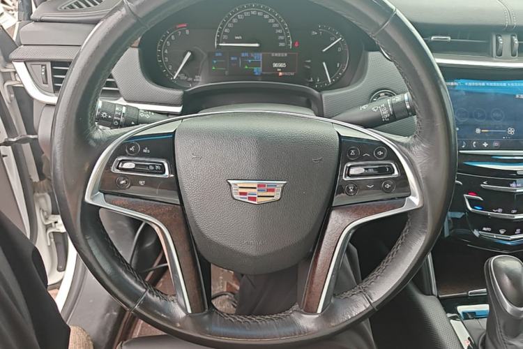 Used Cadillac XTS 2018 28T Tech Edition Steering Wheel