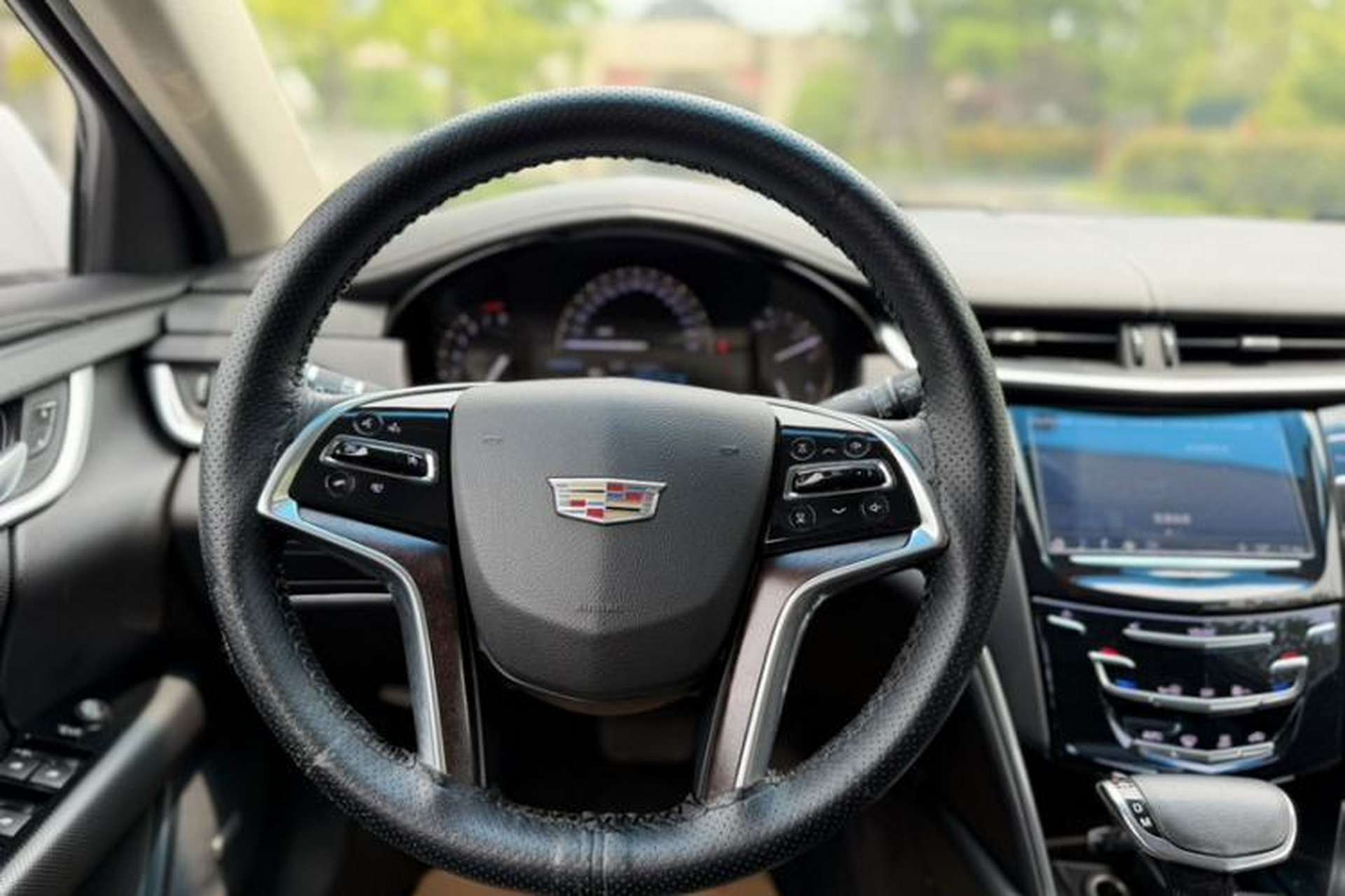 Used Cadillac XTS 2018 28T Tech Edition Steering Wheel