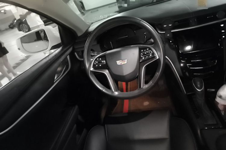 Used Cadillac XTS 2018 28T Tech Edition Steering Wheel