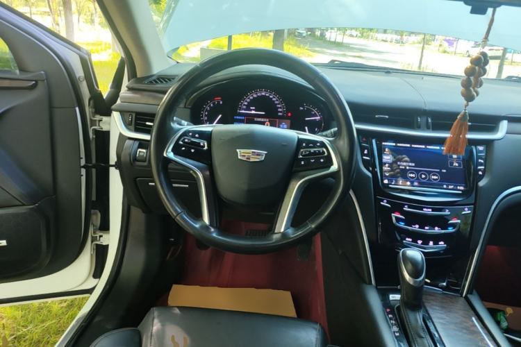 Used Cadillac XTS 2018 28T Elite Edition Steering Wheel