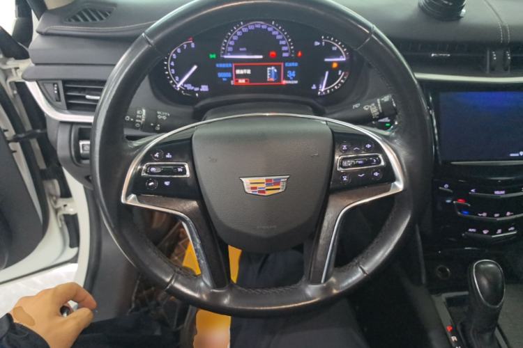 Used Cadillac XTS 2018 28T Tech Edition Steering Wheel