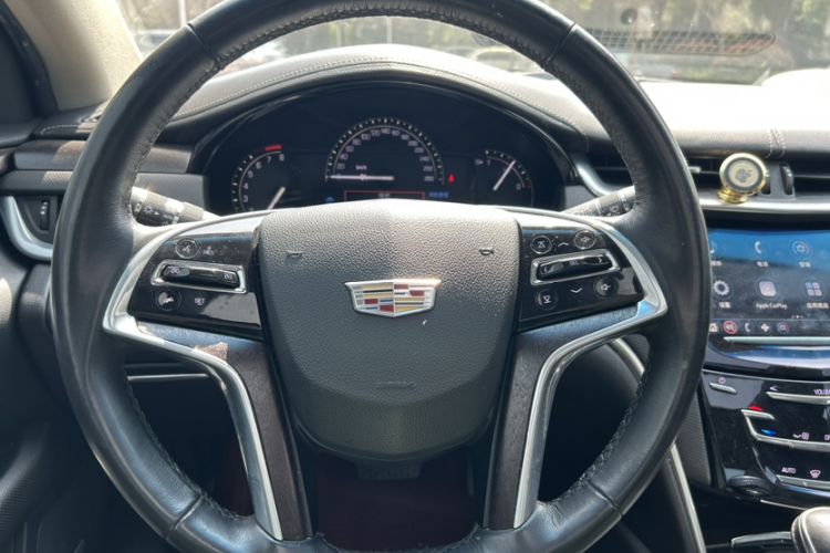 Used Cadillac XTS 2018 28T Elite Edition Steering Wheel