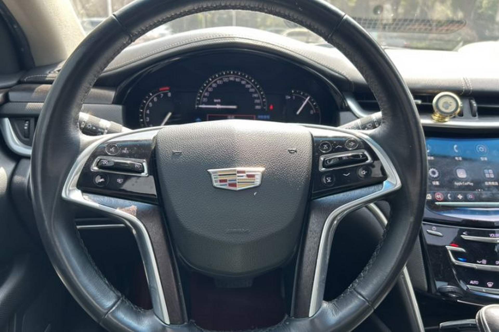 Used Cadillac XTS 2018 28T Elite Edition Steering Wheel
