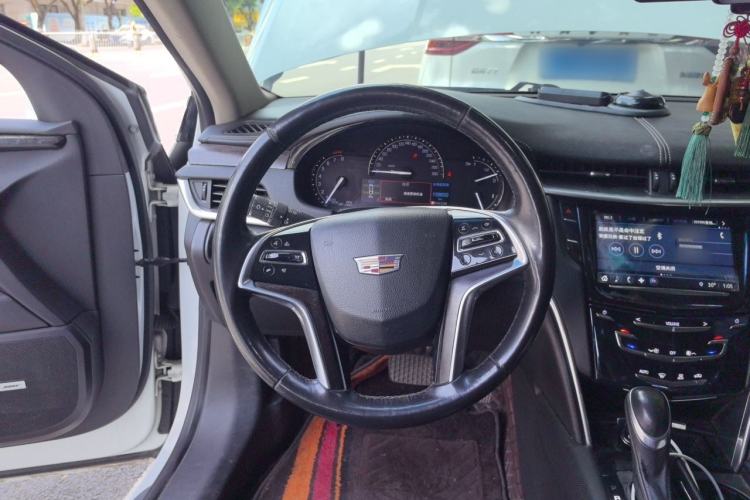 Used Cadillac XTS 2018 28T Elite Edition Steering Wheel
