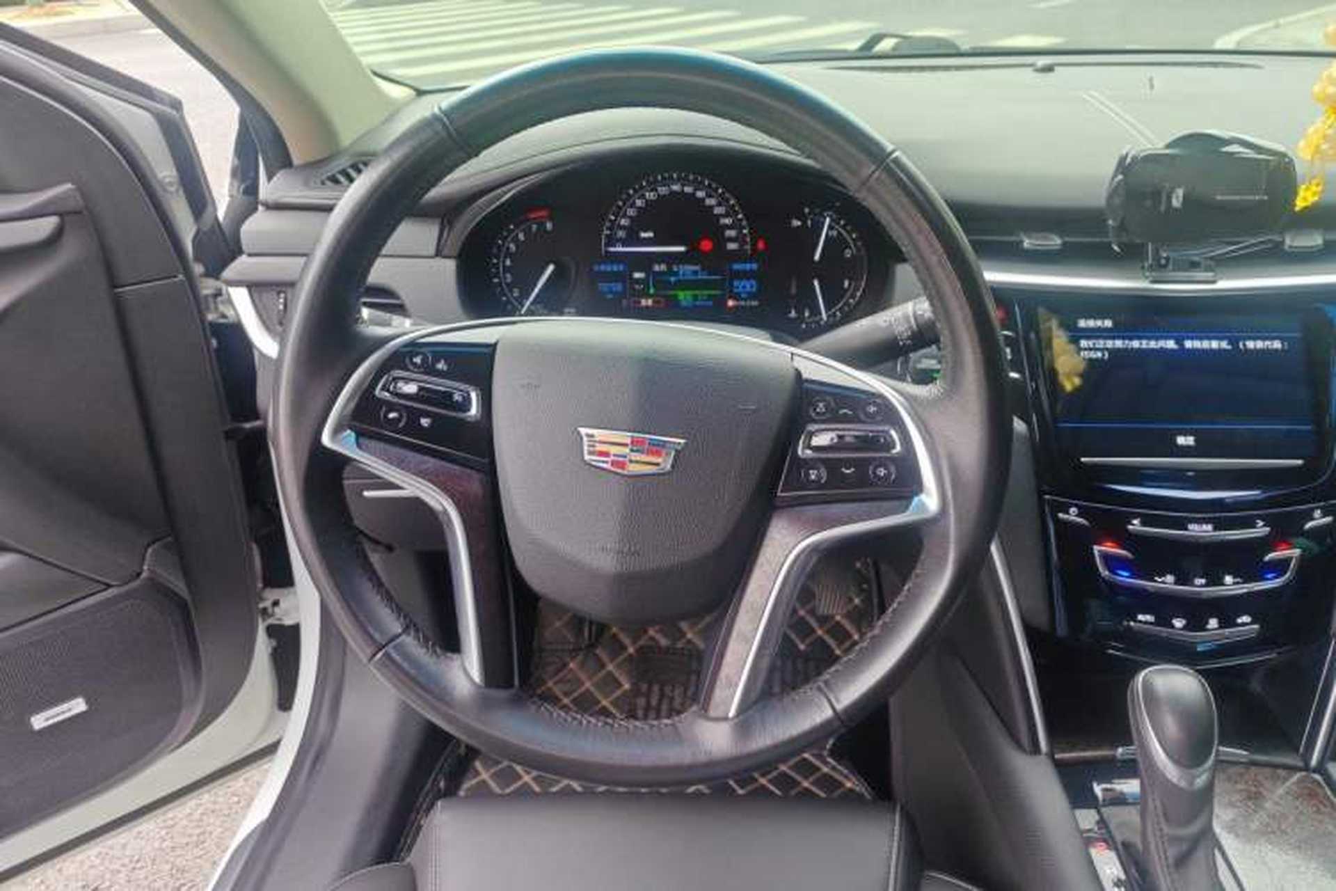 Used Cadillac XTS 2018 28T Tech Edition Steering Wheel