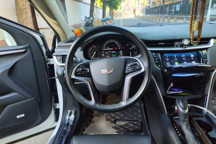 Used Cadillac XTS 2018 28T Elite Edition Steering Wheel
